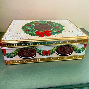 Oreo classic tin with lid. Vintage.